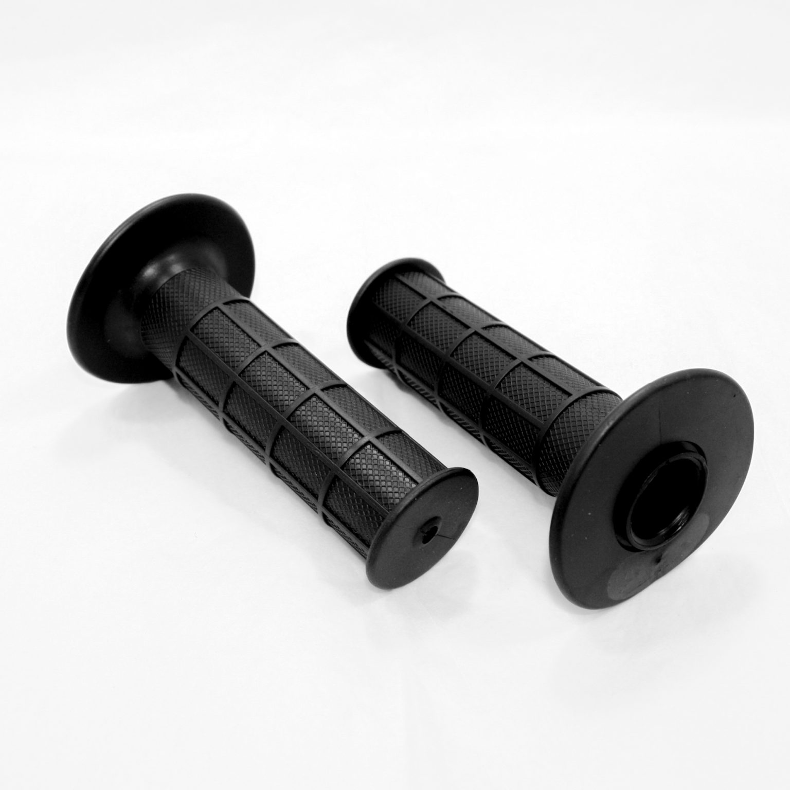 ZEEB Black 22mm Hand Grips For ATV, Dirt Bike, Scooter - Universal Fit For 50cc To 250cc (Pair)